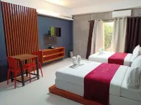 La Gensol Plaza Hotel