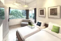 Urbanview Wisma Nirwana Tretes by RedDoorz Hotels in Prigen