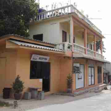 Sleep Tight Hostel at Koh Phangan Hotel Exterior