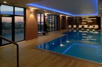 Hotel Adria - ติดทะเล