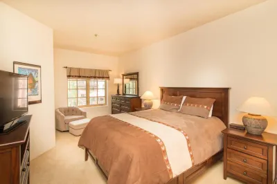 Westermere 311 by AvantStay Gorgeous Condo in Great Location