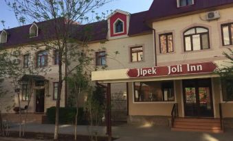 Jipek Joli Inn