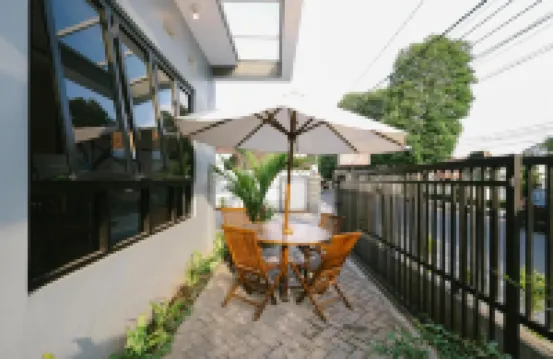 B Syariah Guest House