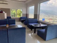 Cherry villa Hotels in Kakani