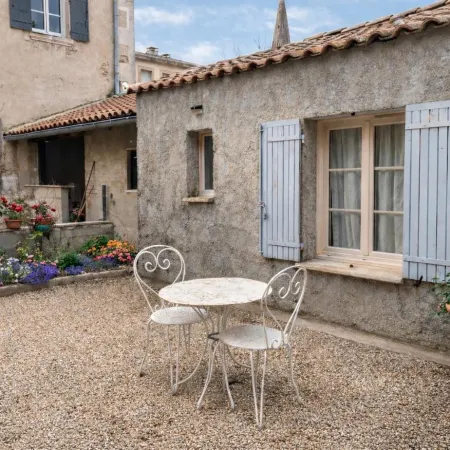 La Petite Maison Abigail, Peaceful home in Avignon