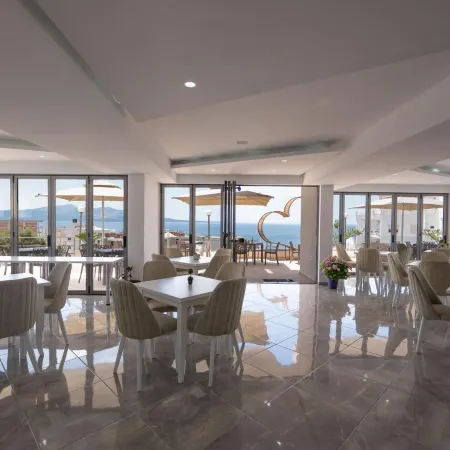 Sea View Hotel