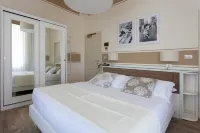 Hotel Olimpia - Airport Shuttle