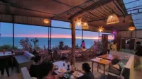 MAD about Coco Yoga & Beach Retreat - 早餐