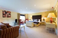 Cwrt Bleddyn Hotel
