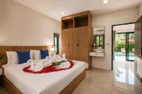Benz & Ben Khaolak Retreat - parking
