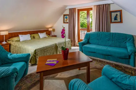 Betekints Wellness Hotel Отели в г. Веспрем