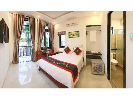 Sunny Garden Homestay Отели рядом с достопримечательностью «Museum of Folklore in Hoi An»