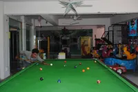 Nakshatra Hotel Hotels in Shyampura