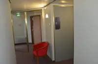 Logis Hôtel le Saint Georges Hotels in Gencay