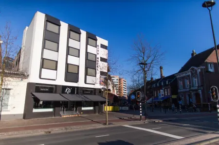 City Hotel Tilburg Отели в г. Goirle
