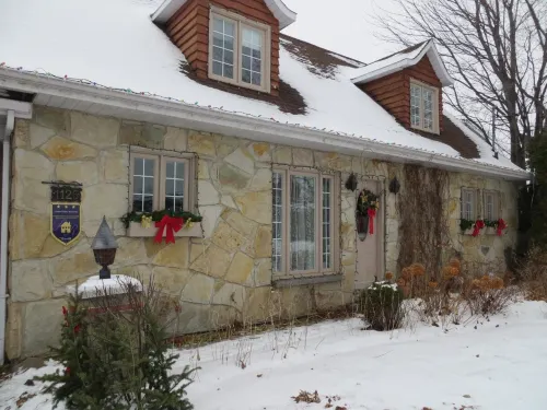 Appartement Bellevue Hotels in Le Domaine-du-Roy