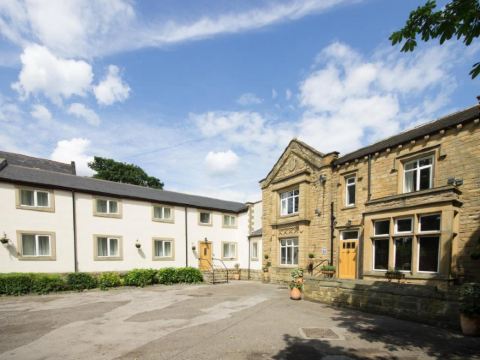 เวกฟิลด์ ไลมส์ ลอดจ์