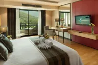 Alpine Golf Resort Chiang Mai Hotels in Ban Thi