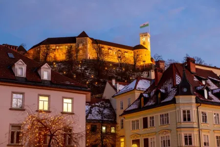 Viva Rooms Отели рядом с достопримечательностью «Gozd strahov Sračje doline»