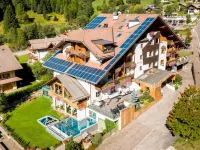 Berghotel Miramonti Hotels in Tesero