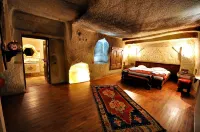 Has Cave Konak Hotels in Dereler