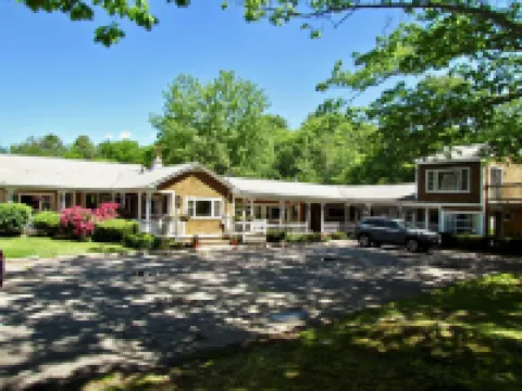 Kennebunkport Motor Lodge
