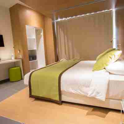 Seen Hotel Abidjan Plateau Rooms