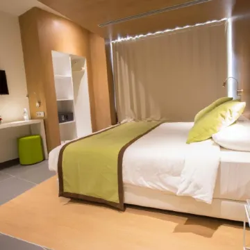 Seen Hotel Abidjan Plateau