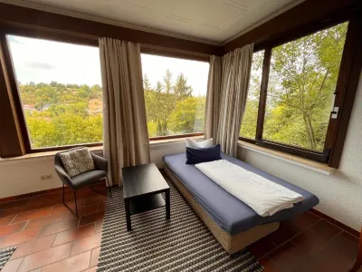 Haus am Wald Hotels near Wallfahrtskirche Maria Limbach
