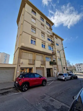 B&B Viale San Pietro Отели рядом со станцией Sassari