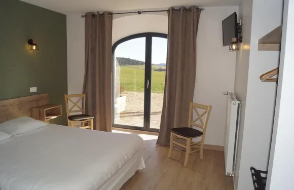 歐巴詩德米提酒店