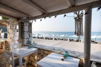 Barefoot Contessa Hotels in Moussata