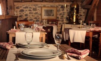 Hotel Logis - Chateau de Beauregard