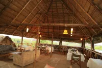 Engiri Game Lodge and Campsite - breakfast