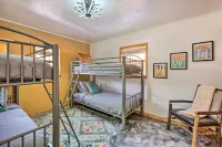 Walk to Main St and Riverfront Trail Mtn-View Condo