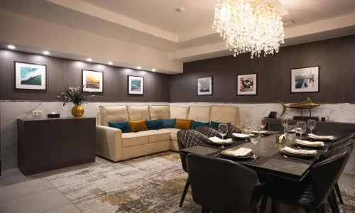 Resident Hotel Kazybek Bi