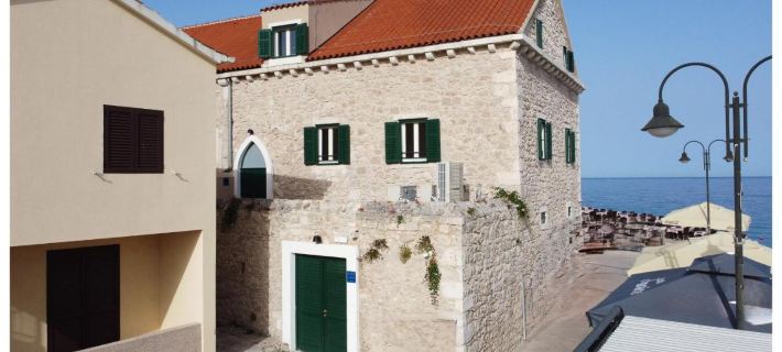 Vila Fenč Hotels in Primosten
