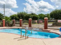 Comfort Suites Westchase Houston Energy Corridor Các khách sạn gần Trung tâm mua sắm Plazamericas Mall