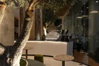 Golden Crown Grand Hotel - bar