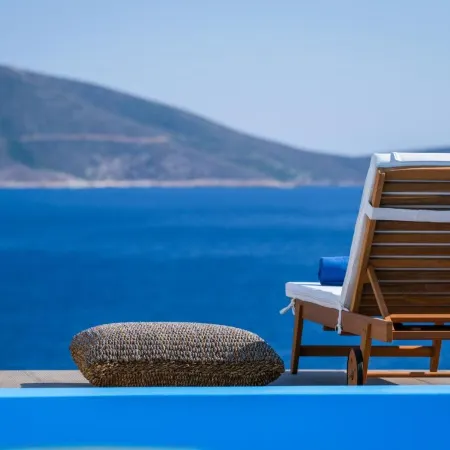 Aelia Collection Suites - Adults Friendly
