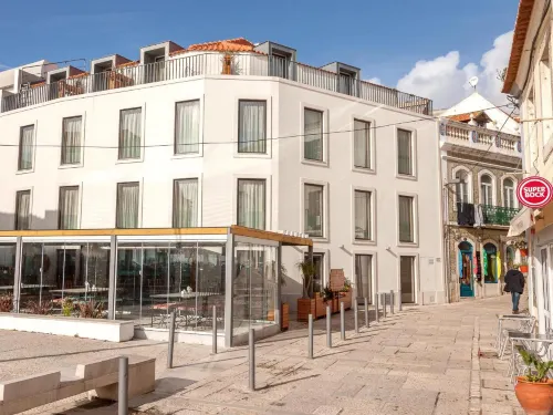 Casa da Praça Guest House Hotels in Sesimbra