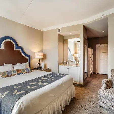 Dollywood's DreamMore Resort and Spa