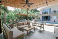 Tamarindo Bay Boutique Hotel - インフィニティプール