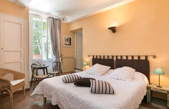 內斯特比城堡酒店