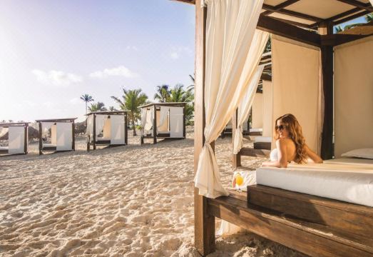 성인 전용 라운지