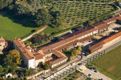 Borgo Santa Giulia Hotels in Erbusco