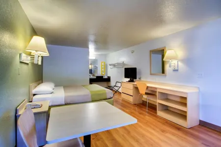Rodeway Inn