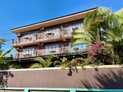 River Dolphin Hotel Hotels near Pa Chha Pagoda