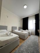 Hotel Nomad