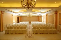 Hotel Surguru